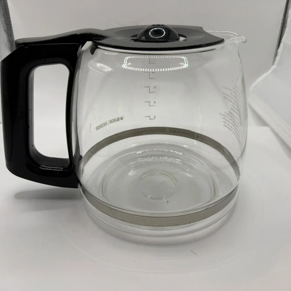 Black‎ and Decker 12 Cup Replacement Coffee Carafe Glass Pot Black Handle Clear